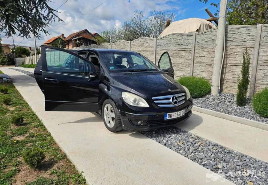 vise_vozila_u_ponudimoze_zamena_2_polovni_automobili_autopijac.rs