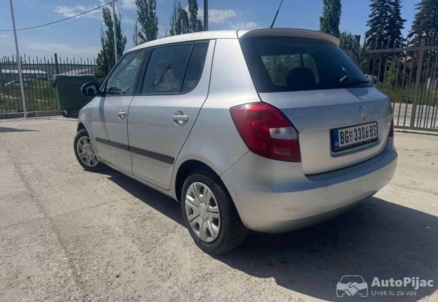 vise_vozila_u_ponudimoze_zamena_6_polovni_automobili_autopijac.rs