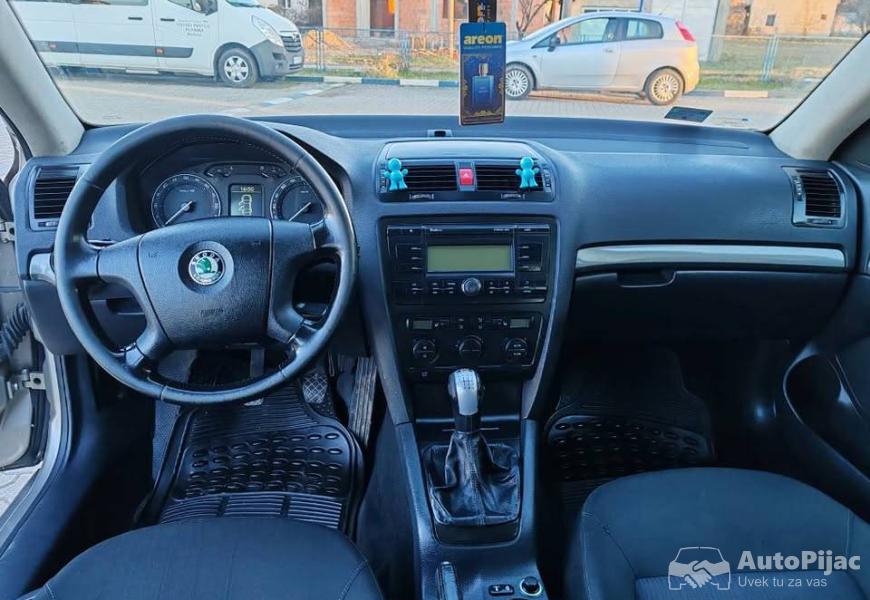 2007g_20tdi_4x4_reg_82026g_topppp_14_polovni_automobili_autopijac.rs