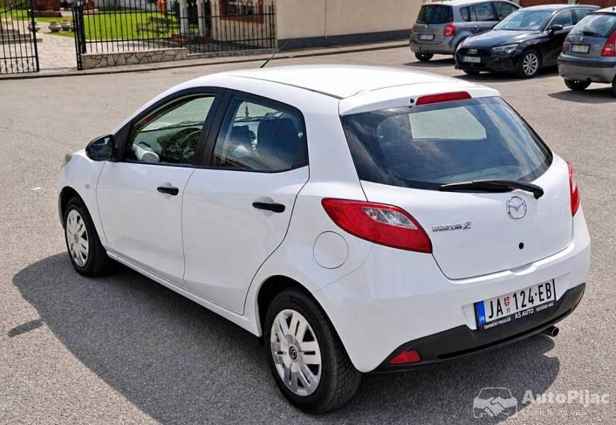 mazda_2_2010g_13_benzin_50kw75ks_salon_stanje_vlas_1_polovni_automobili_autopijac.rs