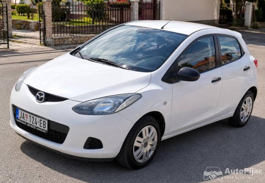 mazda_2_2010g_13_benzin_50kw75ks_salon_stanje_vlas_2_polovni_automobili_autopijac.rs
