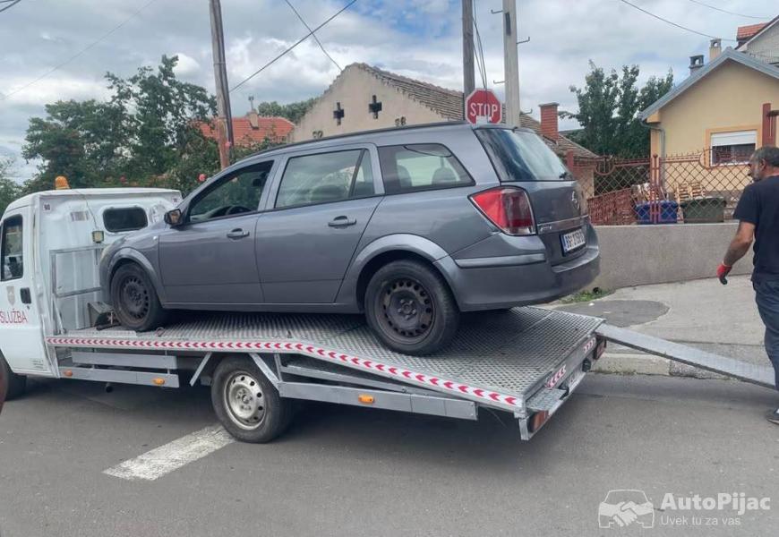 17dizel_2005_godiste_reg_2272026_2_polovni_automobili_autopijac.rs
