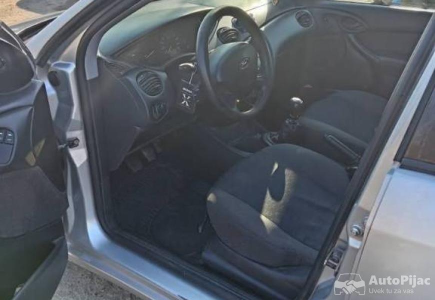 ford_focus_18_tdci_6_polovni_automobili_autopijac.rs