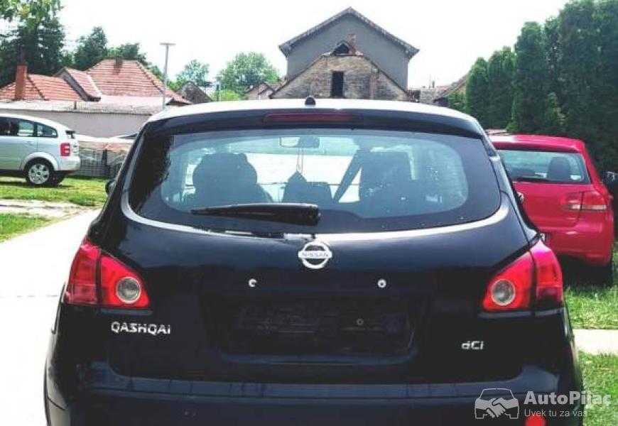 nissan_qaskai_15dci_na_ime_uradjen_motor_u_top_sta_7_polovni_automobili_autopijac.rs
