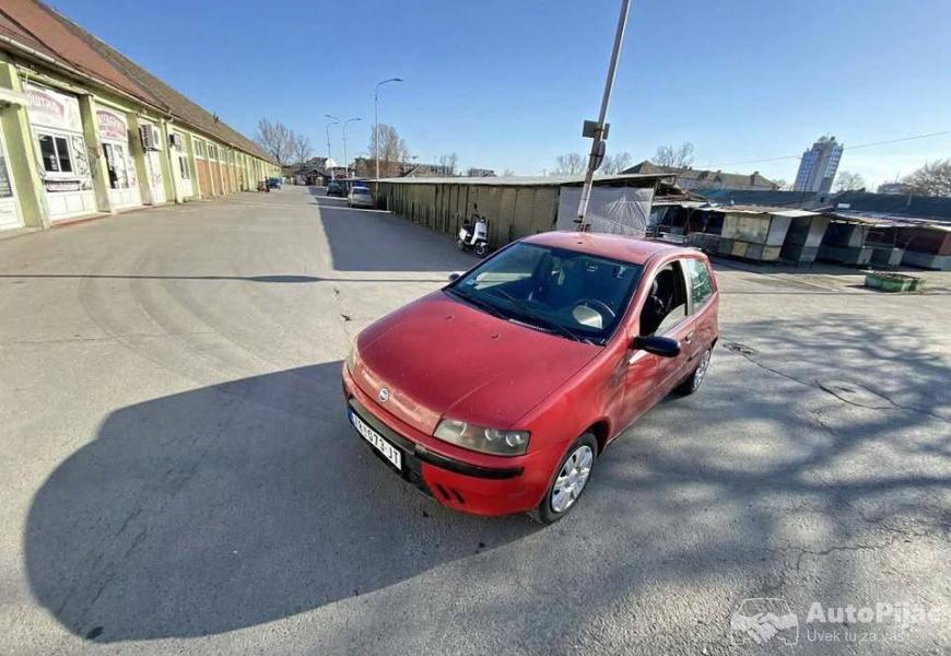 fiat_punto_12_benzin_1_polovni_automobili_autopijac.rs