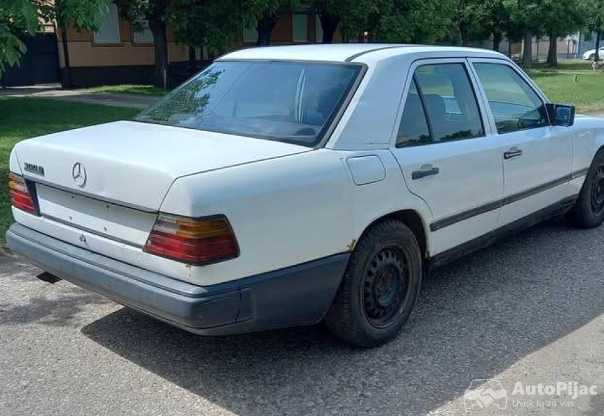 1988_mercedesbenz_w124_300d_5_polovni_automobili_autopijac.rs
