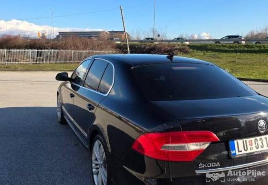 skoda_superb_20_dsg170_ks_4x4_full_oprema_4_polovni_automobili_autopijac.rs