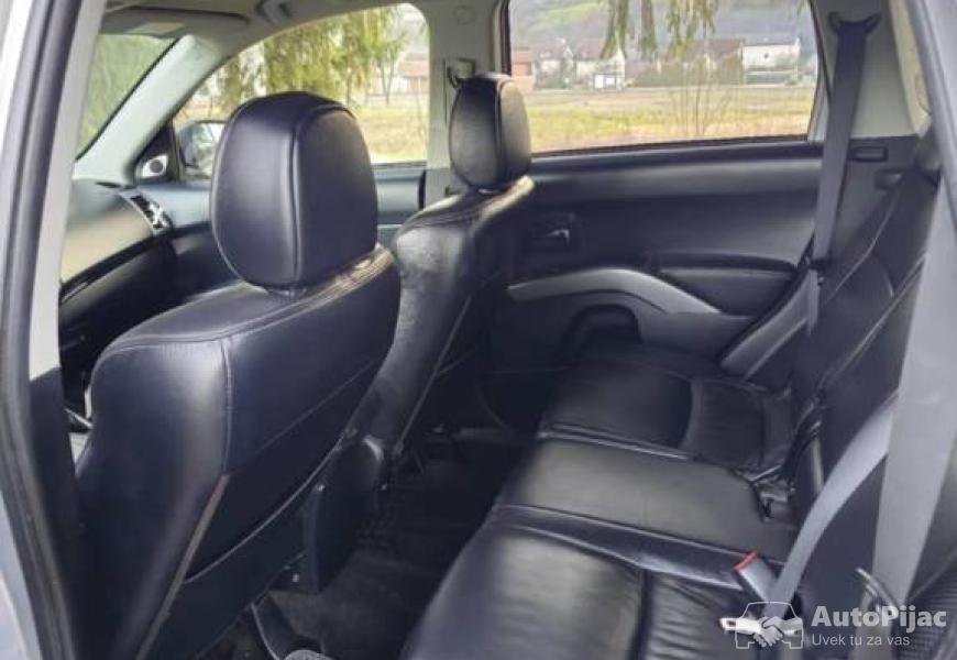 mitsubishi_outlander_9_polovni_automobili_autopijac.rs