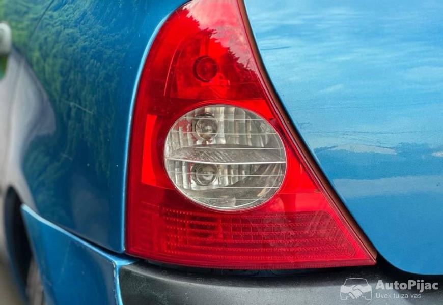 2001_renault_clio_expression_10_polovni_automobili_autopijac.rs