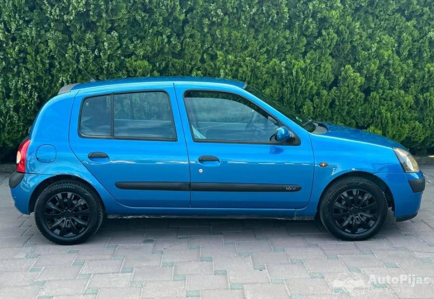 2001_renault_clio_expression_8_polovni_automobili_autopijac.rs