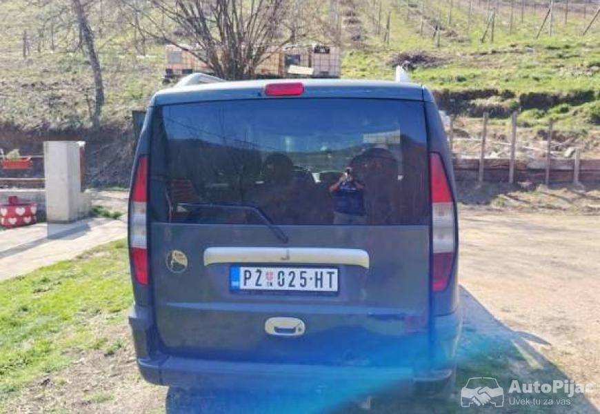 fiat_doblo_2003_god_19jtd_4_polovni_automobili_autopijac.rs