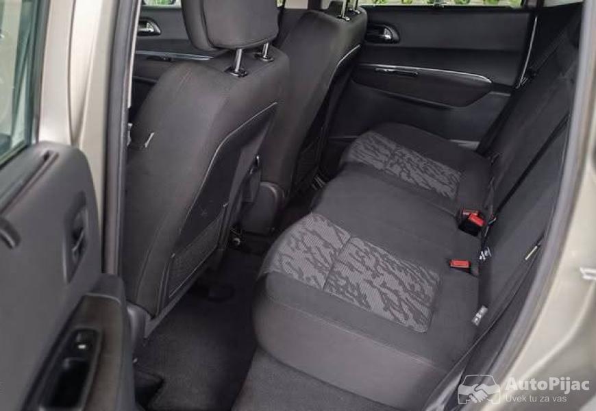 2010_peugeot_3008_16_hdi_12_polovni_automobili_autopijac.rs