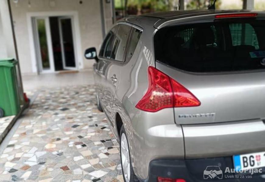 2010_peugeot_3008_16_hdi_7_polovni_automobili_autopijac.rs