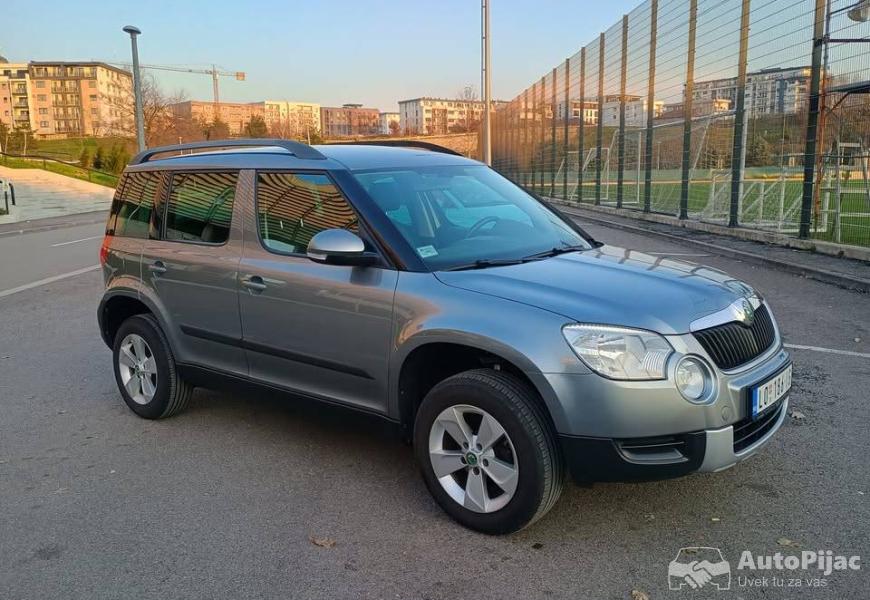 2012_skoda_yeti_2_polovni_automobili_autopijac.rs
