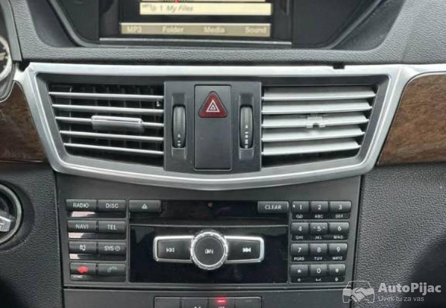 mercedes_e200_2012god_7_polovni_automobili_autopijac.rs