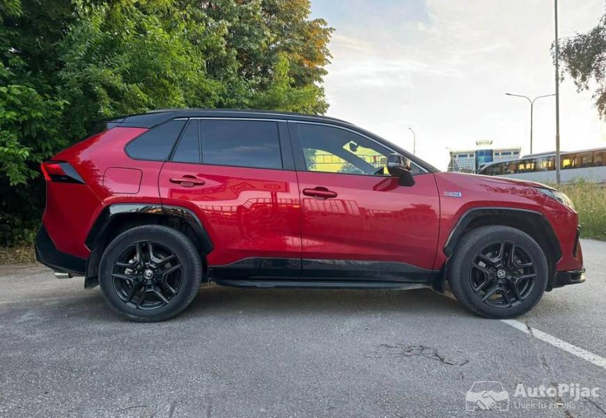 toyota_rav4_gr_sport_2_polovni_automobili_autopijac.rs