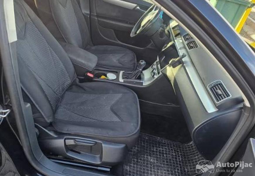 2014_volkswagen_pasat_b7_10_polovni_automobili_autopijac.rs