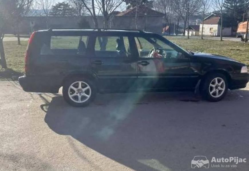 volvo_v70_1_polovni_automobili_autopijac.rs