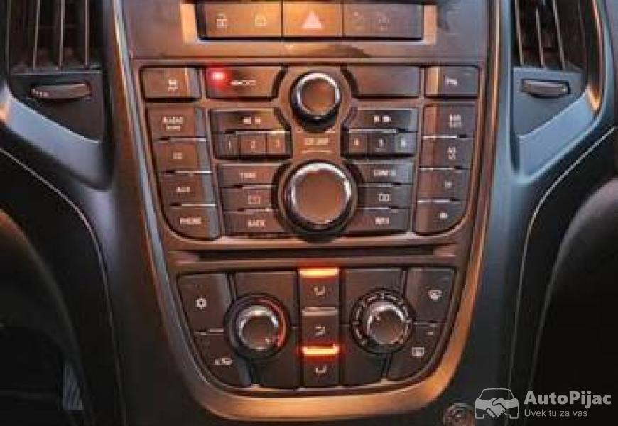 opel_astra_j_2013_9_polovni_automobili_autopijac.rs