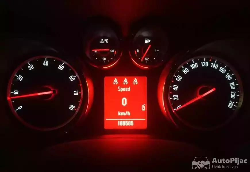 2011_opel_astra_j_14_turbo_13_polovni_automobili_autopijac.rs