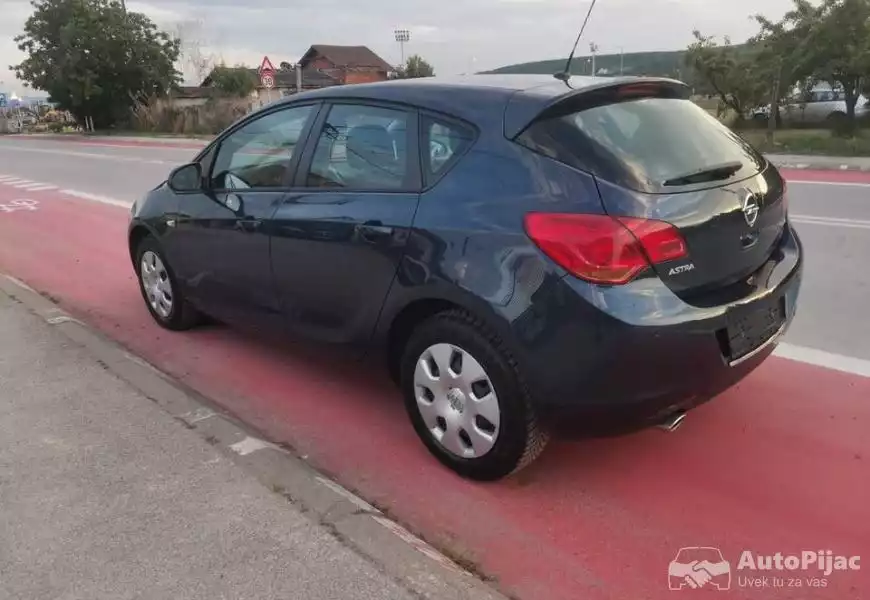 2011_opel_astra_j_14_turbo_7_polovni_automobili_autopijac.rs