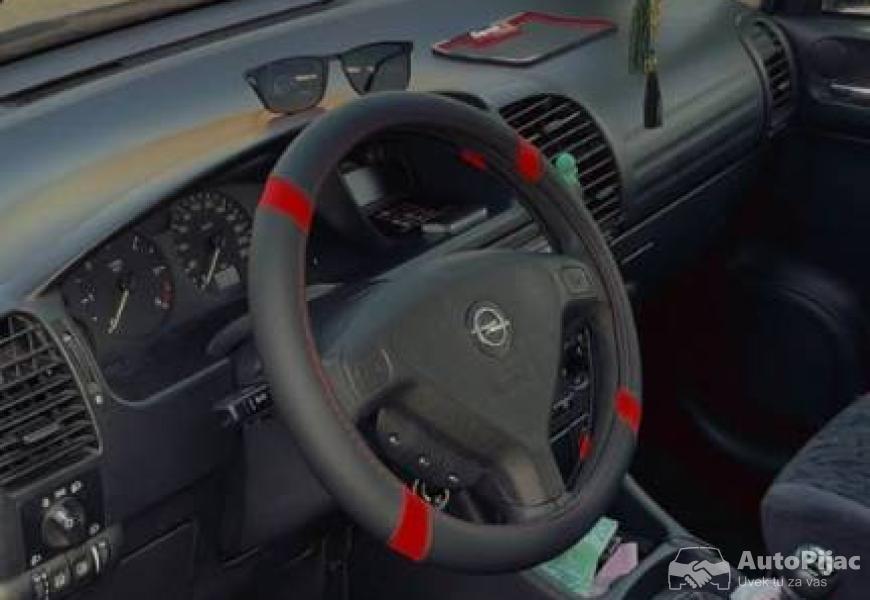 opel_zafira_a_20_74101_9_polovni_automobili_autopijac.rs
