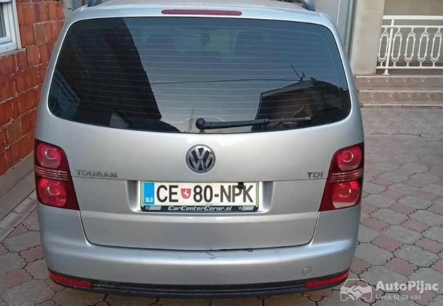 2008_volkswagen_touran_12_polovni_automobili_autopijac.rs