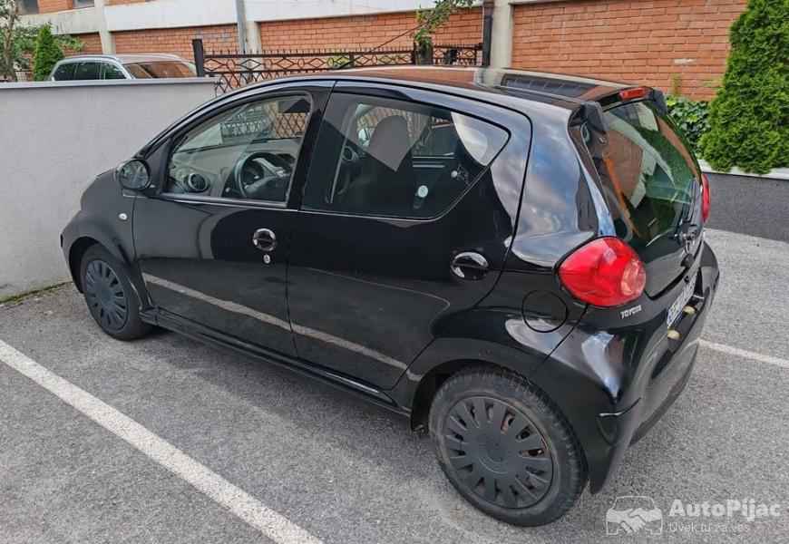 2006_10_benzinklima_novadva_kljucabez_ulaganja_225_3_polovni_automobili_autopijac.rs