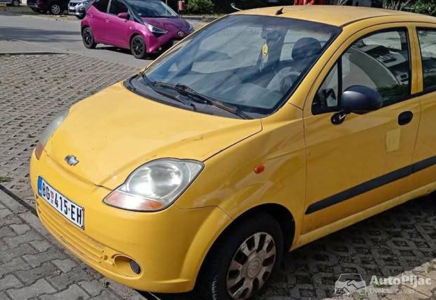chevrolet_spark_1_polovni_automobili_autopijac.rs