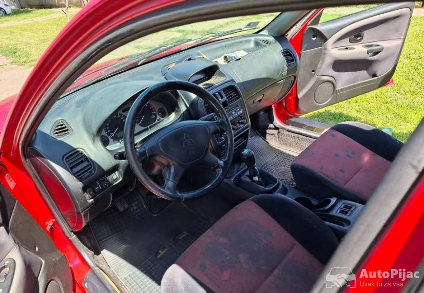 micubisi_carizma_4_polovni_automobili_autopijac.rs
