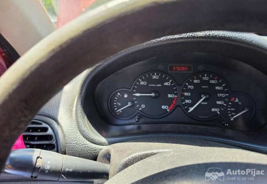 pezo_206_reg_do_2m_2027_ok_stanje_puko_pk_kasis_mo_7_polovni_automobili_autopijac.rs