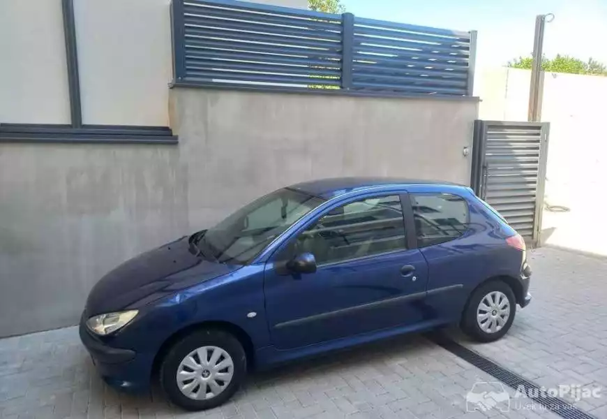 11_registrovan_2_polovni_automobili_autopijac.rs