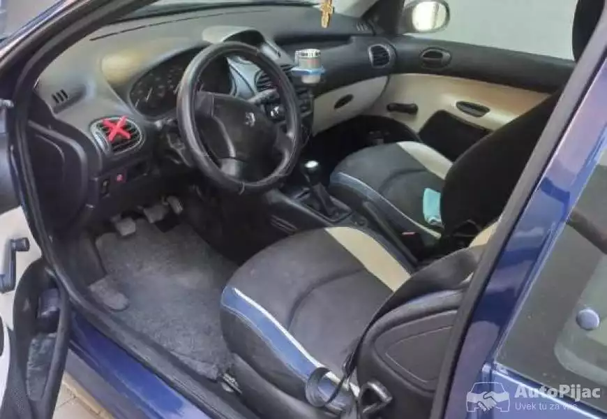 11_registrovan_4_polovni_automobili_autopijac.rs