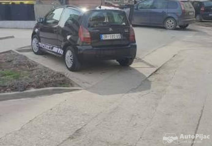 citroen_c2_14_hdi_13_polovni_automobili_autopijac.rs
