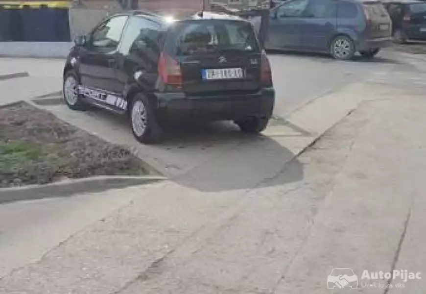 citroen_c2_14_hdi_13_polovni_automobili_autopijac.rs