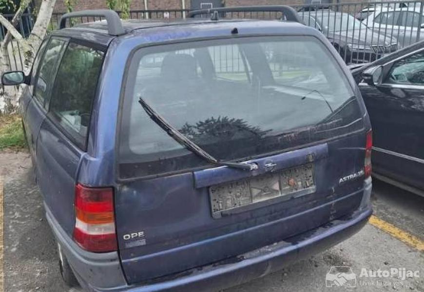 opel_astra_f_16_3_polovni_automobili_autopijac.rs