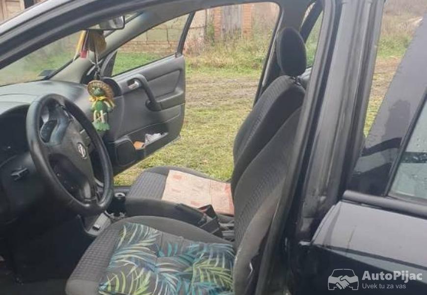astra_16_16_v_204_gorestajling_plus_plin_neispravn_9_polovni_automobili_autopijac.rs