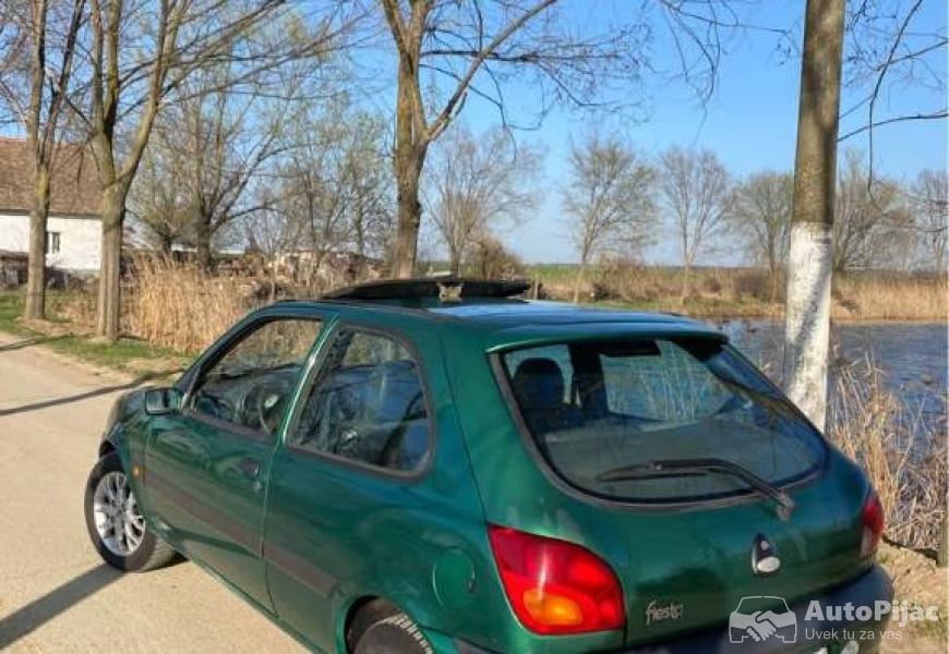 ford_fiesta_12b_4_polovni_automobili_autopijac.rs