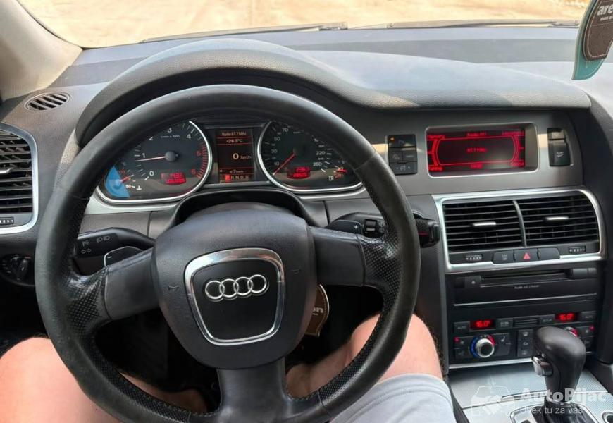 2007_audi_q7_30_tdi_233ks_12_polovni_automobili_autopijac.rs