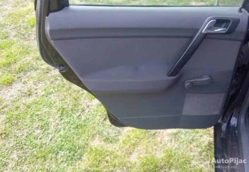 polo_19_sdi_5_polovni_automobili_autopijac.rs
