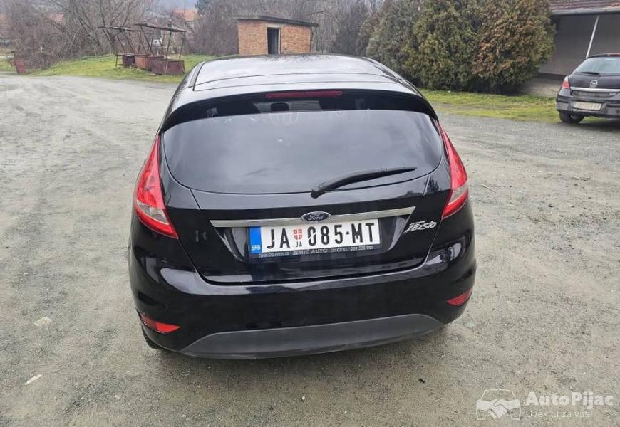ford_fiesta_14_4_polovni_automobili_autopijac.rs