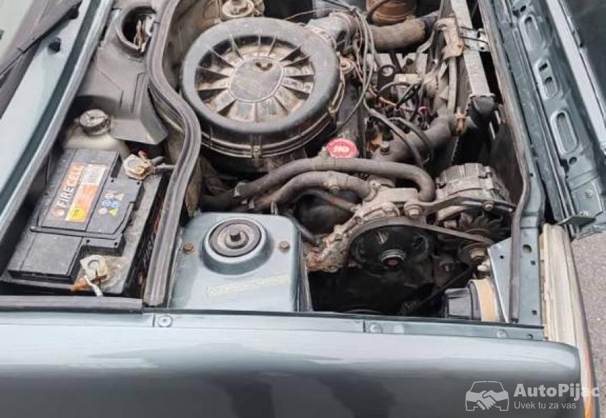 reno_5_kampus_11_benzin_1992_god_15_polovni_automobili_autopijac.rs
