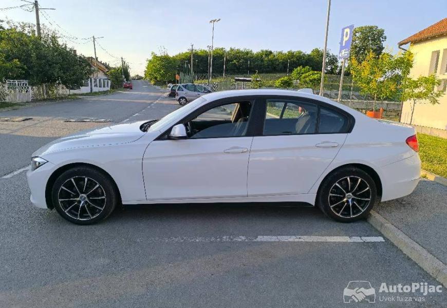 f30_2013_god_5_polovni_automobili_autopijac.rs
