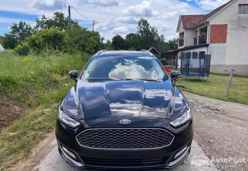 na_prodaju_ford_mondeo_vignale_20_dizel_2018_god_n_2_polovni_automobili_autopijac.rs