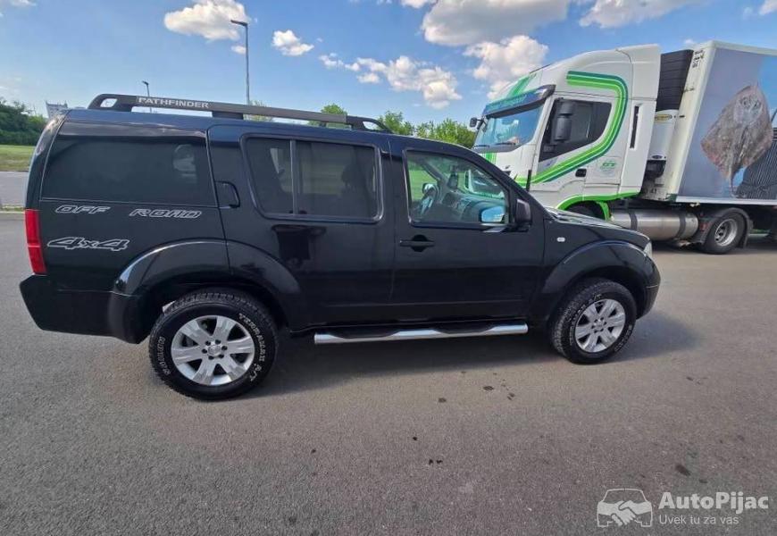 nisan_pathfinder_25d_10_polovni_automobili_autopijac.rs