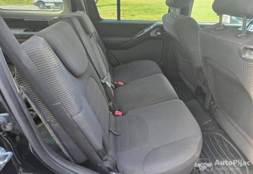 nisan_pathfinder_25d_15_polovni_automobili_autopijac.rs