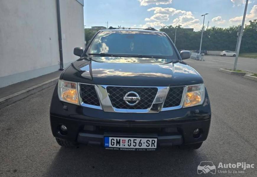 nisan_pathfinder_25d_2_polovni_automobili_autopijac.rs