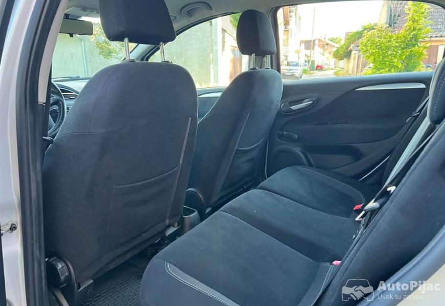 fiat_evo_14_bmetan_2015_10_polovni_automobili_autopijac.rs