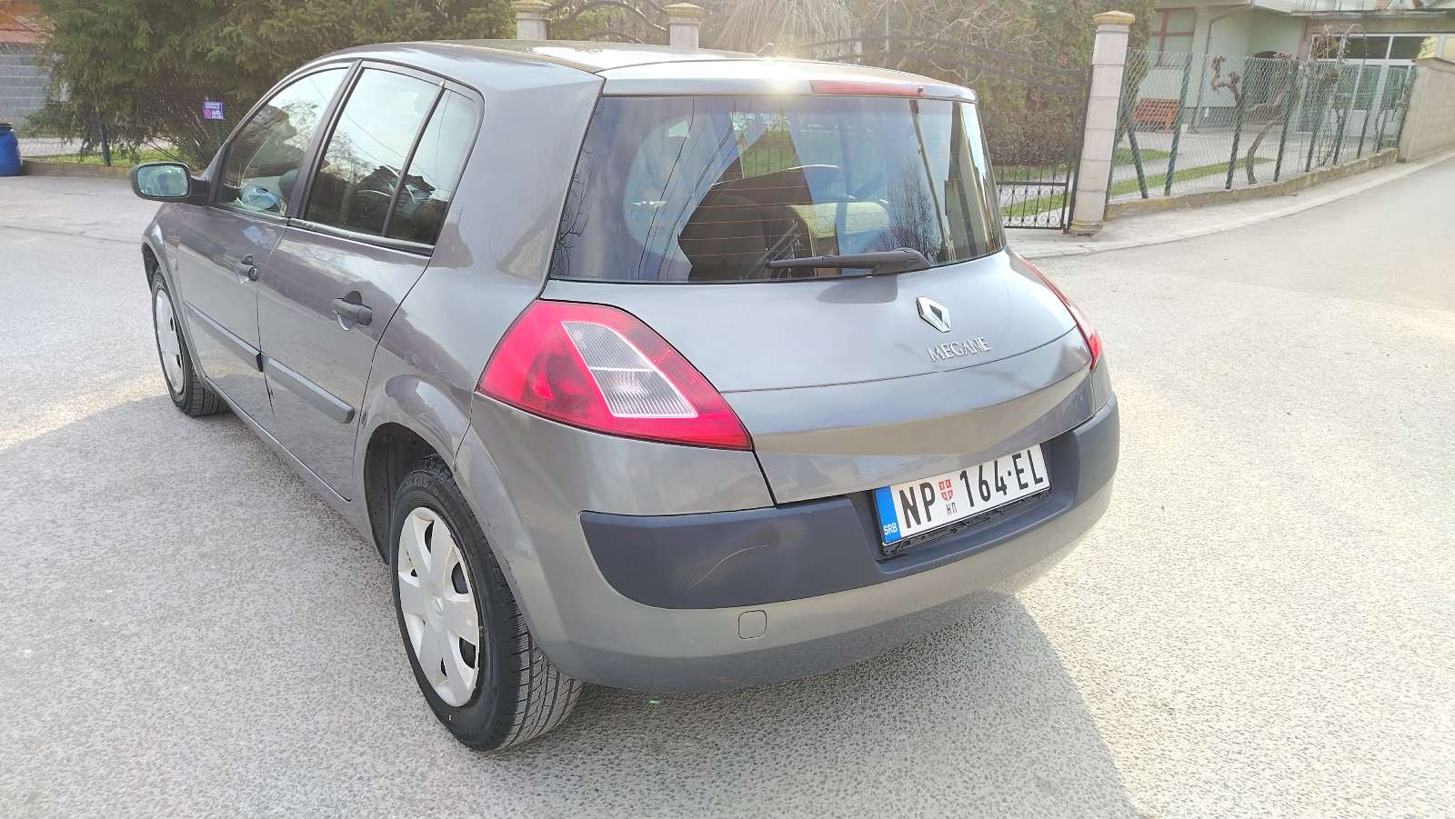 renault-megan-2-big-6