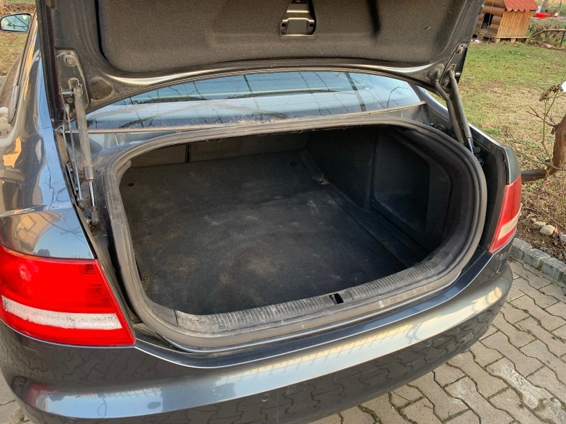 audi-a6-small-2